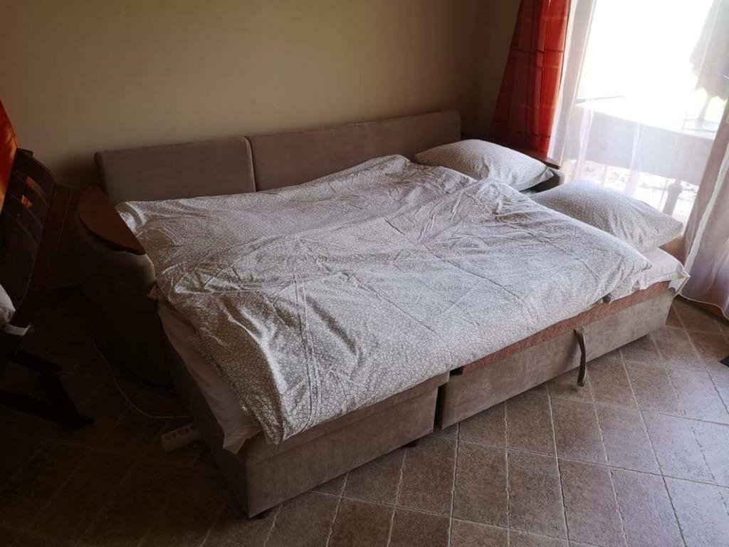 شقة Horvath Apartman Fonyód المظهر الخارجي الصورة